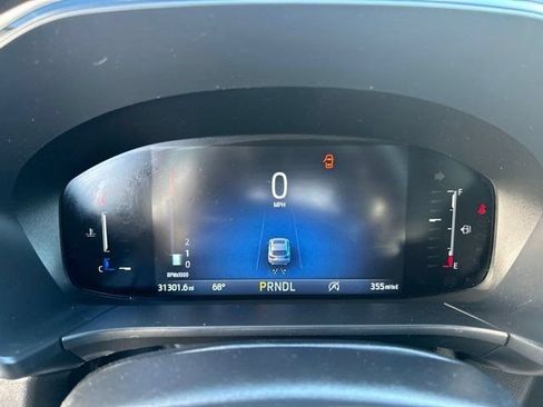 Used 2025 Ford Escape ST-Line AWD/4WD image 13