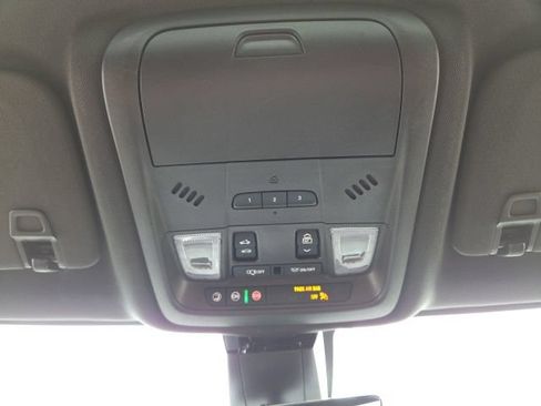 Used 2021 Chevrolet Blazer RS w/ Enhanced Convenience Package AWD/4WD image 21