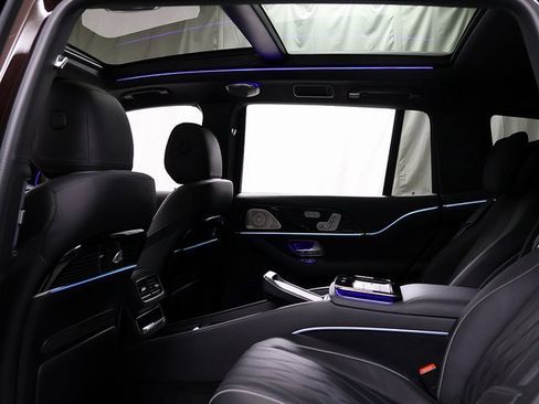 Certified 2024 Mercedes-Benz Maybach GLS 600 Maybach GLS 600 image 19