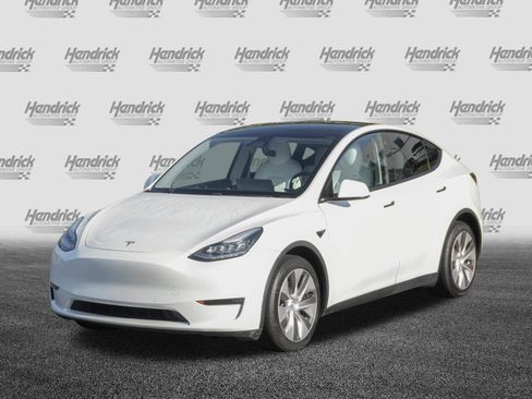 Used 2020 Tesla Model Y Long Range AWD/4WD image 5