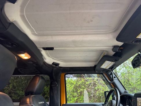 Used 2014 Jeep Wrangler Rubicon image 14