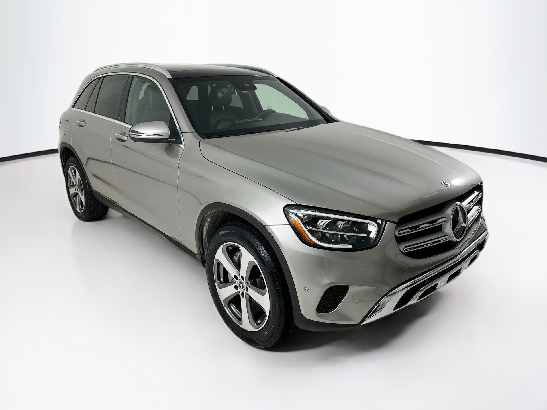 Certified 2022 Mercedes-Benz GLC 300 image 1