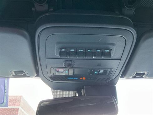 Used 2022 Ford Bronco Black Diamond image 26