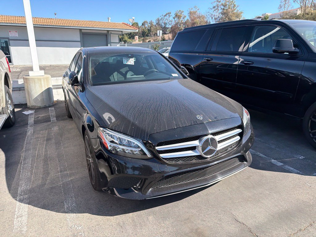 Used 2020 Mercedes-Benz C 300 Sedan image 2
