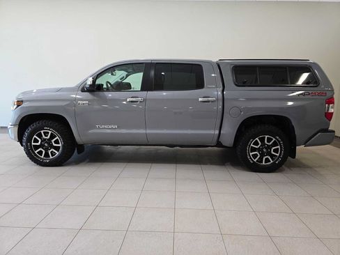 Used 2019 Toyota Tundra Limited w/ Limited Premium Package AWD/4WD image 3