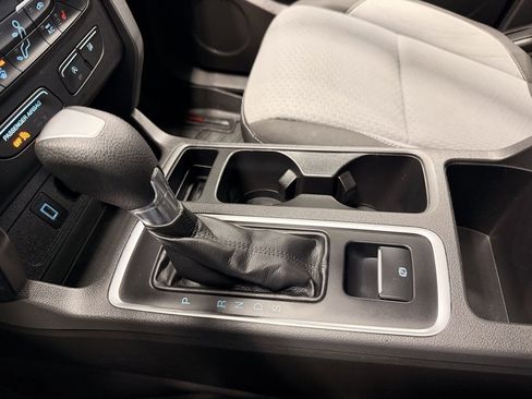 Used 2017 Ford Escape SE w/ Equipment Group 201A image 30