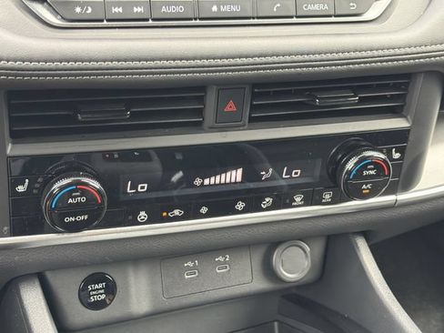 Used 2026 Nissan Rogue Dark Armor FWD image 16
