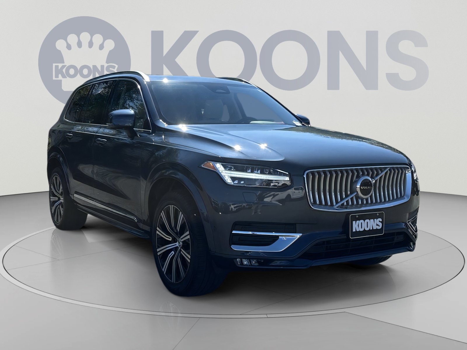 Used 2023 Volvo XC90 B6 Plus w/ Protection Package AWD/4WD image 2