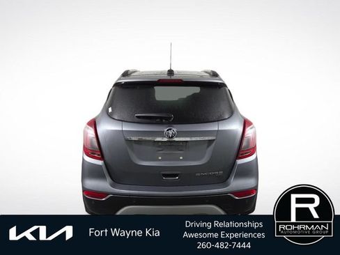 Used 2019 Buick Encore Essence w/ Experience Buick Package AWD/4WD image 9