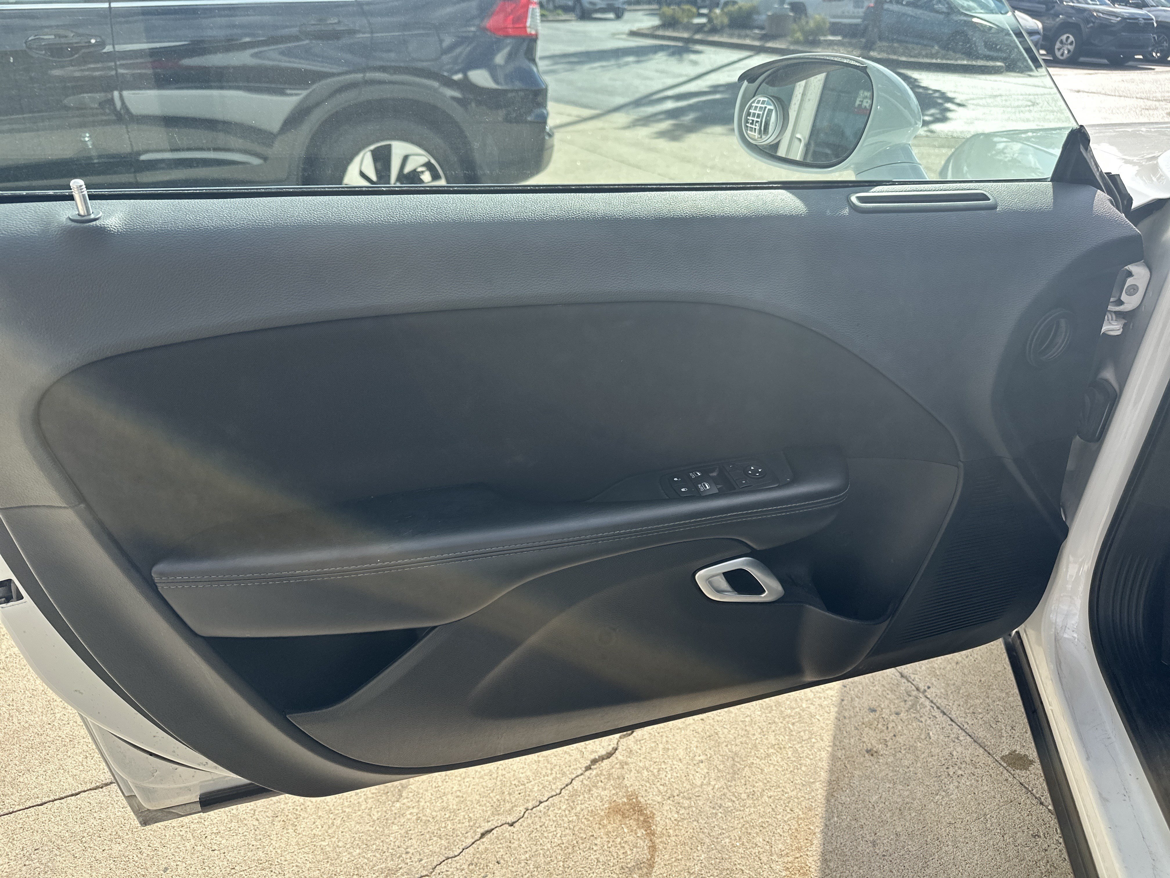 Used 2022 Dodge Challenger GT AWD/4WD image 13