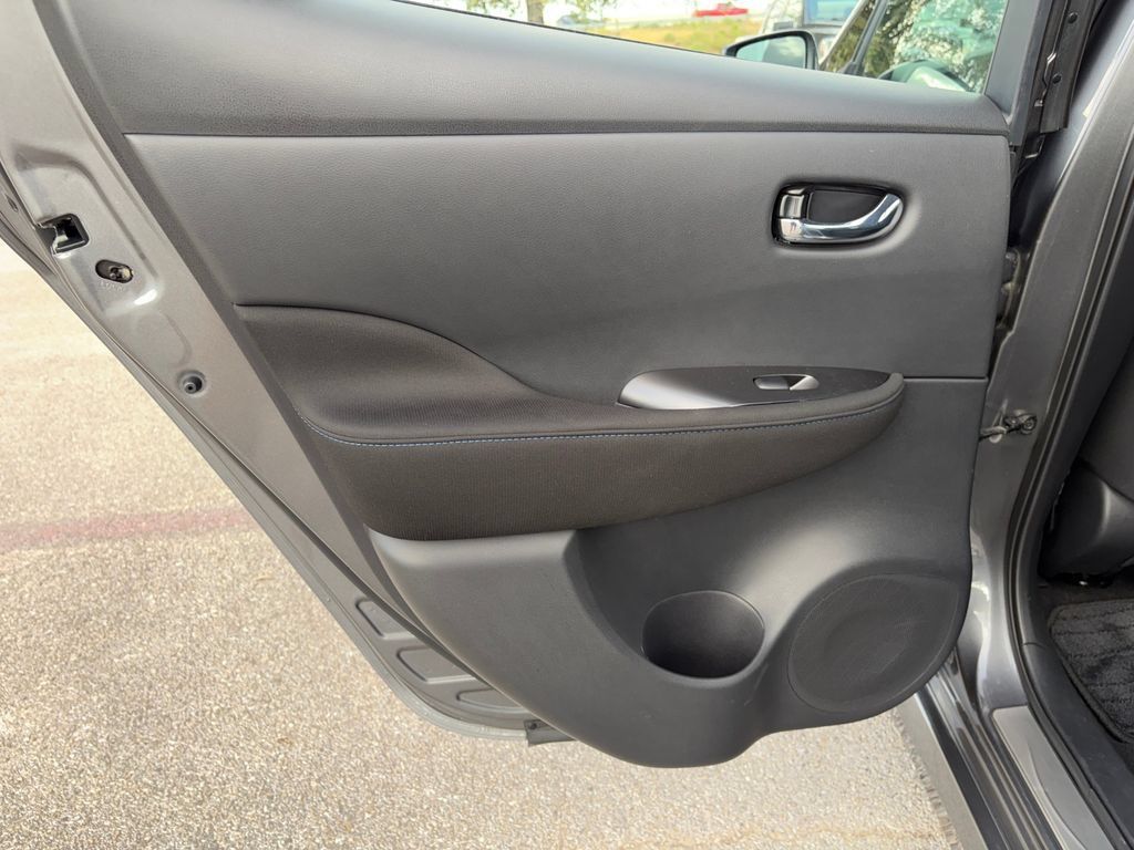 Used 2025 Nissan Leaf S w/ Protection Package FWD image 26