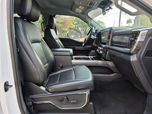 Used 2024 Ford F250 Lariat AWD/4WD image 43