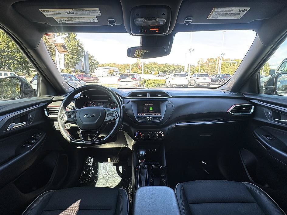 Used 2022 Chevrolet TrailBlazer RS FWD image 36