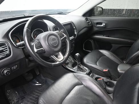 Used 2018 Jeep Compass Limited AWD/4WD image 19