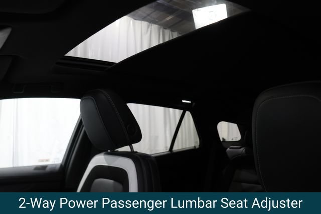 Certified 2024 Chevrolet Blazer EV LT AWD/4WD image 24