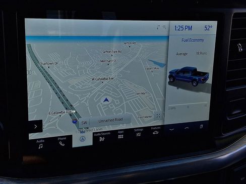 Used 2021 Ford F150 Lariat w/ Equipment Group 502A High image 17