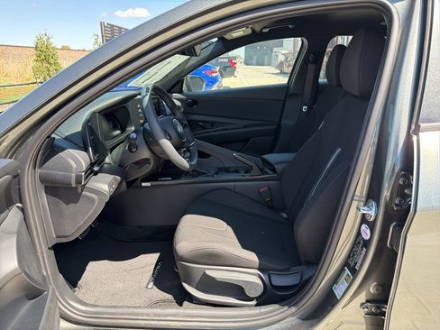 New 2026 Hyundai Elantra Sport FWD image 24