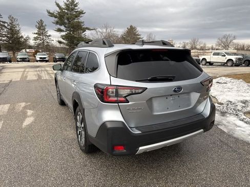 Used 2023 Subaru Outback Limited image 26