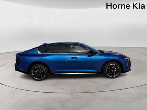 New 2025 Kia K4 GT-Line image 3