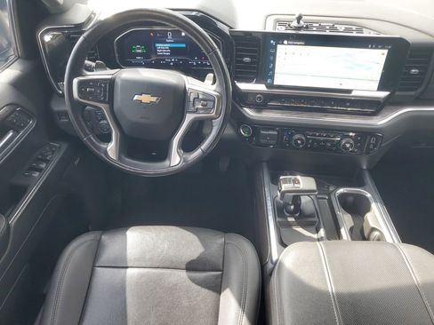Used 2023 Chevrolet Silverado 1500 LTZ image 17