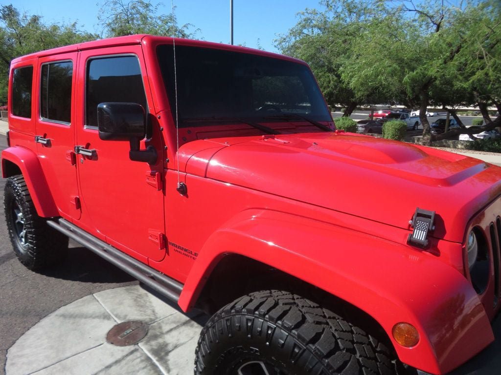 Used 2015 Jeep Wrangler Unlimited Sahara AWD/4WD image 9