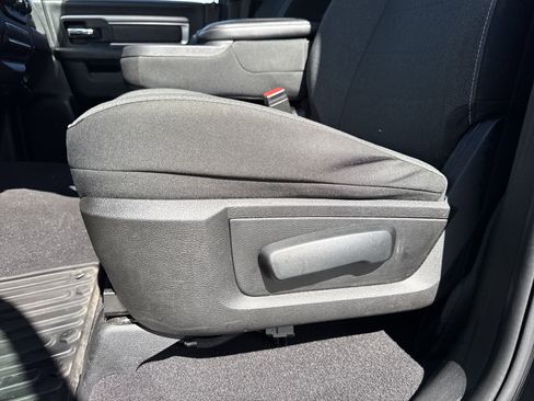 Used 2022 RAM 1500 Classic Warlock image 25