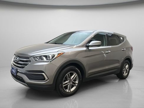 Used 2018 Hyundai Santa Fe Sport AWD/4WD image 2