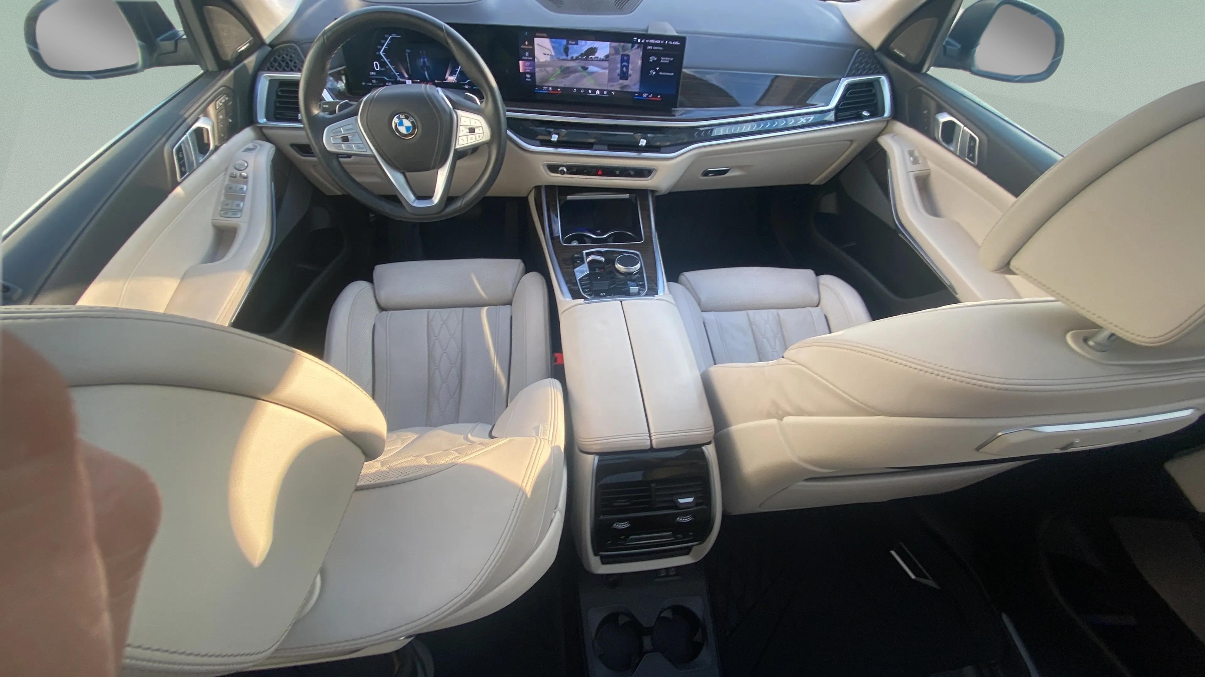 Used 2024 BMW X7 xDrive40i w/ Premium Package AWD/4WD image 22