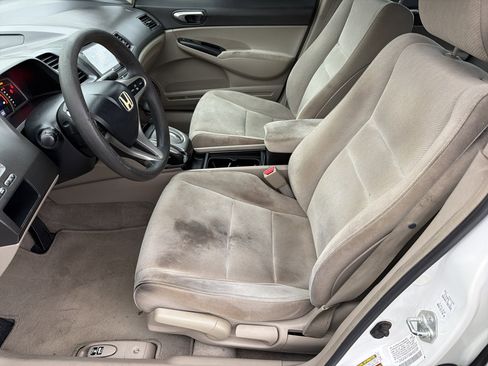 Used 2010 Honda Civic LX image 9