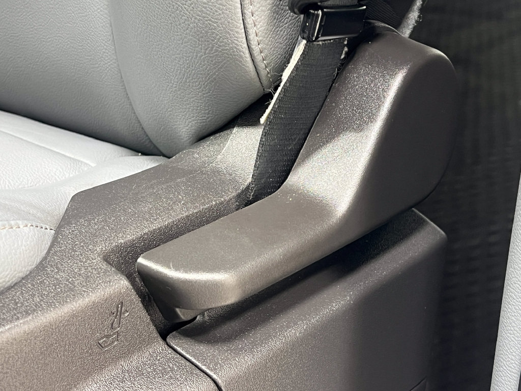 Used 2019 Ford Transit 150 148 Low Roof w/ Exterior Upgrade Package RWD image 16