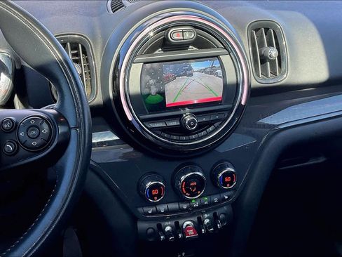 Used 2020 MINI Cooper Countryman image 6