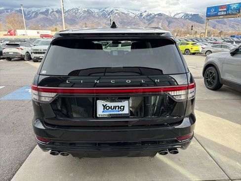 Used 2025 Lincoln Aviator Reserve w/ Equipment Group 201A image 5