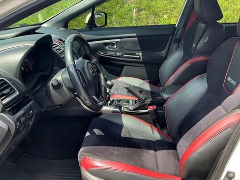 Used 2018 Subaru WRX STI Limited image 10