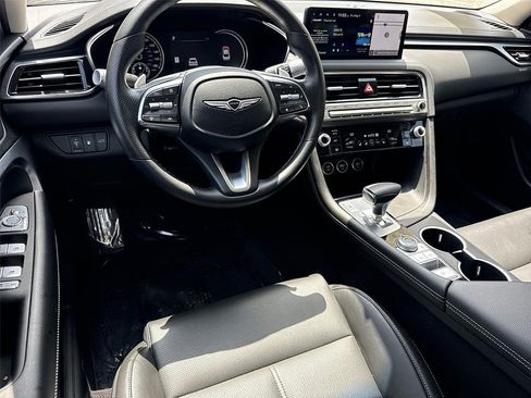 Used 2025 Genesis G70 2.5T AWD/4WD image 19