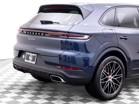 New 2026 Porsche Cayenne image 33