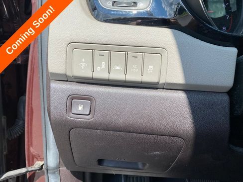 Used 2018 Kia Sedona SX Limited FWD image 20