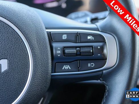 Used 2024 Kia Sportage EX image 28