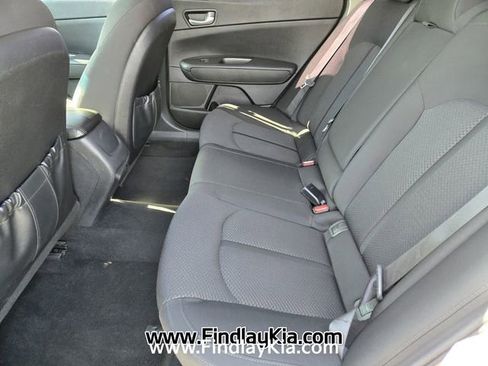 Used 2017 Kia Optima LX w/ Option Group 014 FWD image 12