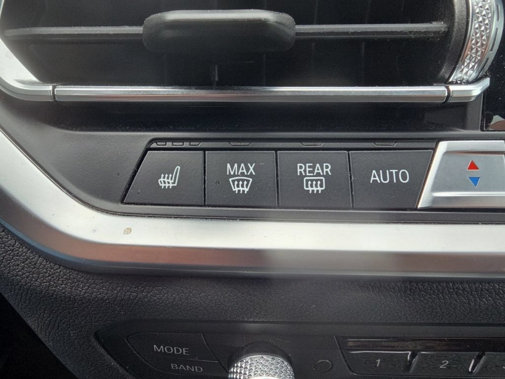 Used 2021 BMW M340i xDrive w/ Executive Package AWD/4WD image 7