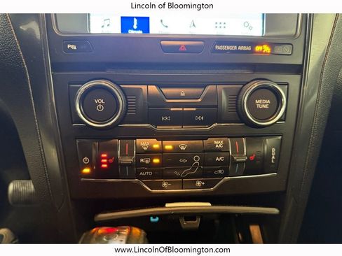 Used 2017 Ford Explorer XLT w/ Equipment Group 202A image 34