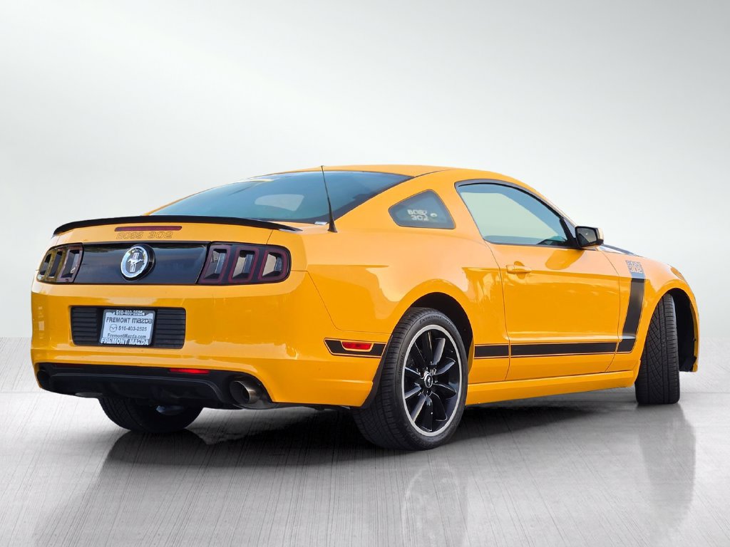 Used 2013 Ford Mustang Boss 302 w/ Boss 302 Accessory Pkg RWD image 4
