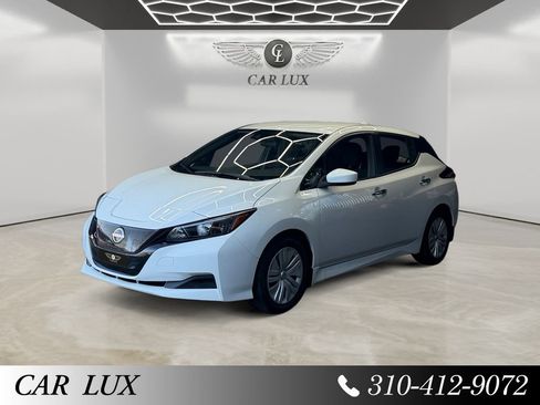 Used 2024 Nissan Leaf S FWD image 1