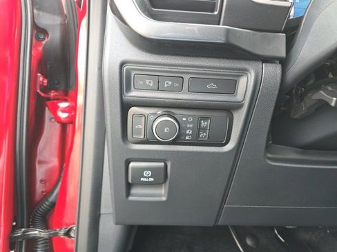 Certified 2022 Ford F150 XLT w/ Equipment Group 302A High image 25