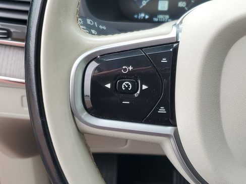 Used 2022 Volvo XC90 T6 Inscription w/ Advanced Package image 17
