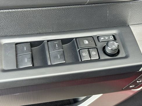 Used 2023 Toyota Tundra Platinum image 15