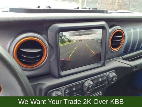 Used 2021 Jeep Gladiator Mojave w/ Dual Top Group AWD/4WD image 32