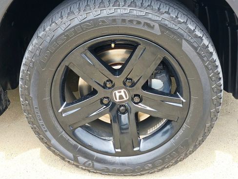 Used 2023 Honda Ridgeline Black Edition image 7