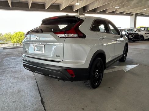 Used 2023 Mitsubishi Eclipse Cross LE AWD/4WD image 5