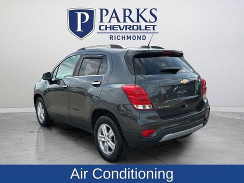 Used 2018 Chevrolet Trax LT w/ LT Convenience Package AWD/4WD image 5