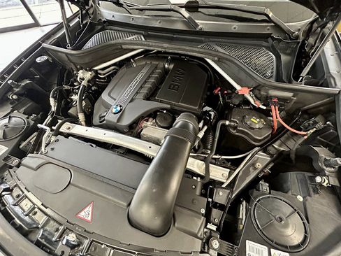 Used 2014 BMW X5 xDrive35i AWD/4WD image 18